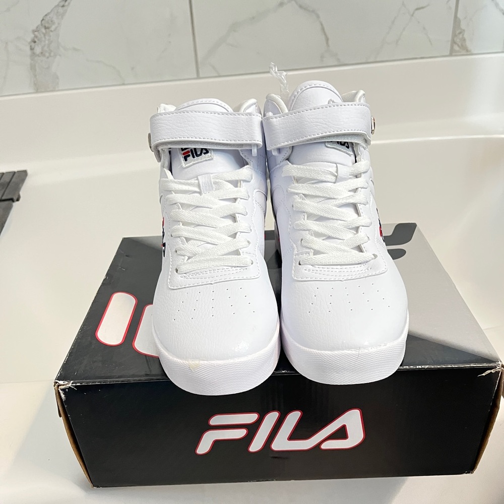 Men Fila size 8.5